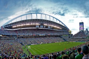官方登录器-蒂姆助攻绝杀！C罗领衔90分钟巅峰对决